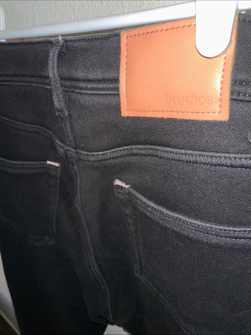 Acne Studios High-Rise Fleece-Lined Skinny Jeans - Picture 3 of 5